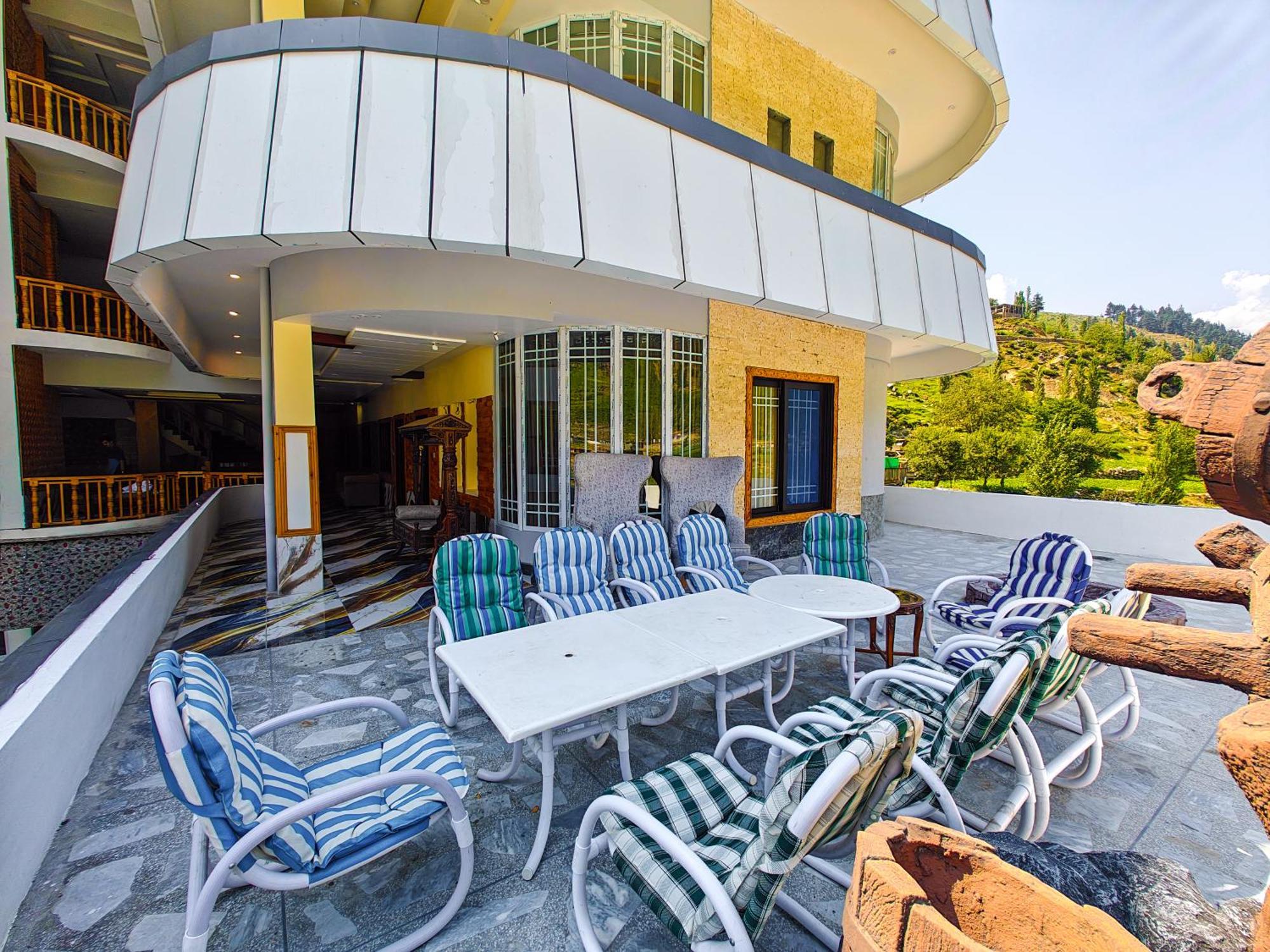 White Forest Hotel Kalam Exterior photo